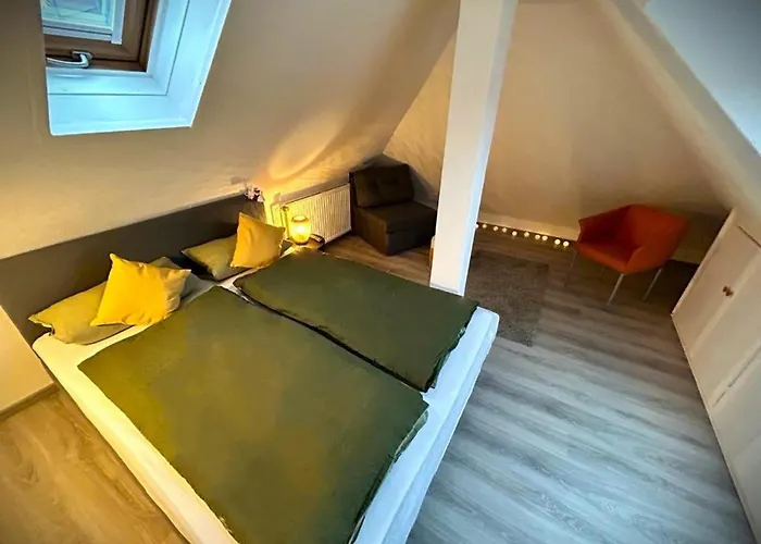 Gemuetliche 3 Zi & Garage Messe *