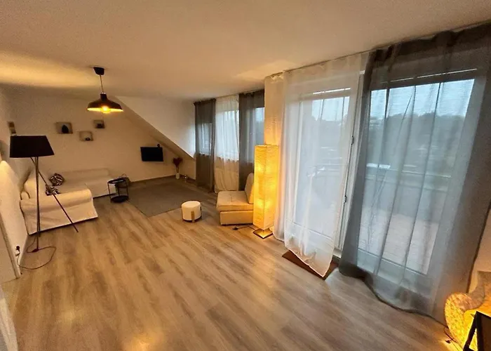 Gemuetliche 3 Zi & Garage Messe * 에센